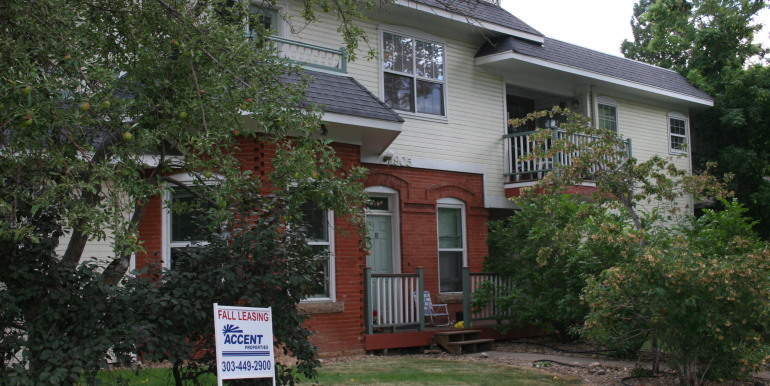 1905 Grove E -exterior