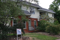 1905 Grove E -exterior