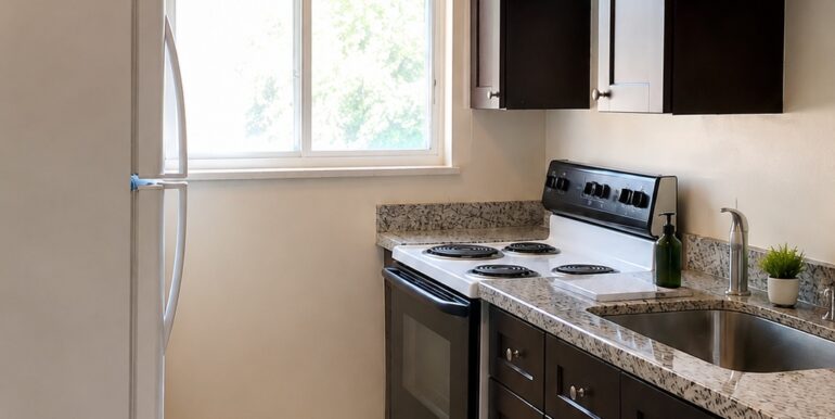 3100 Madison - kitchen