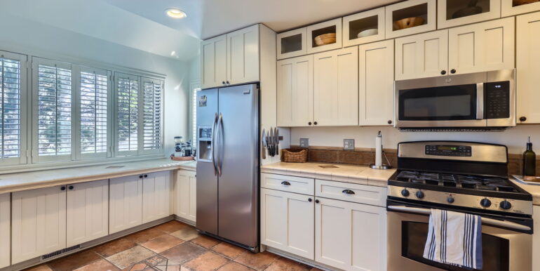 1149 Quince Ave - Web Quality - 011 - 11 Kitchen
